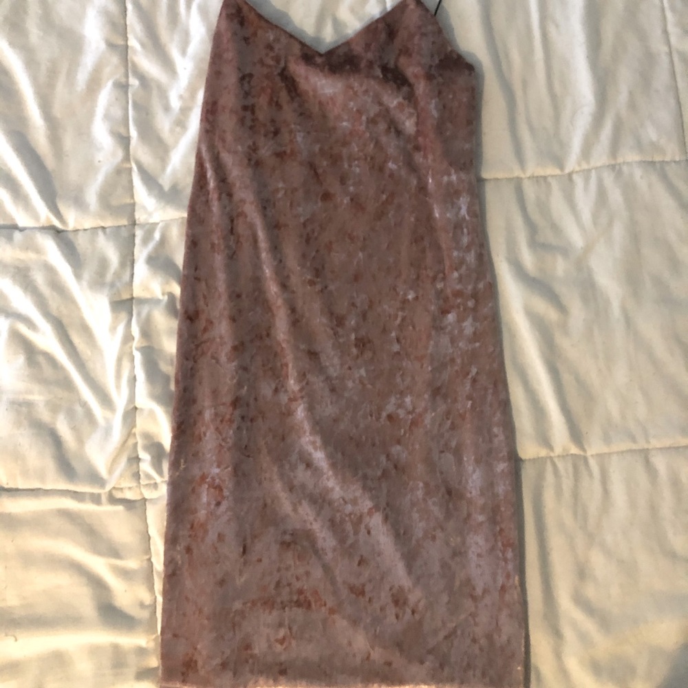 Polly & Esther Soft Pink Velvet Body Con dress new